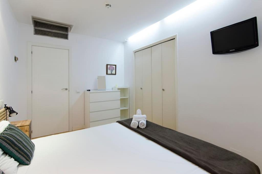 דירות מדריד Beautiful Flat A Stone'S Throw From The Retiro-Vill מראה חיצוני תמונה