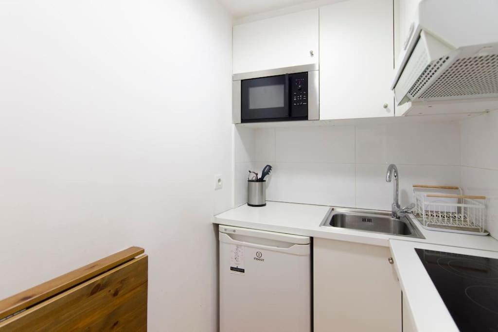 דירות מדריד Beautiful Flat A Stone'S Throw From The Retiro-Vill מראה חיצוני תמונה